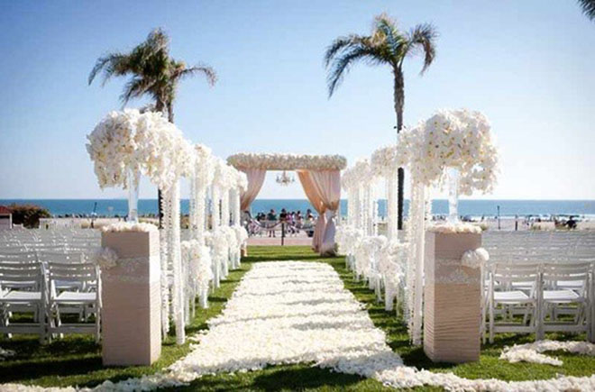 outdoor beach wedding