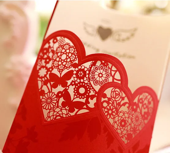 the sweetheart shape details of the pocket wedding invitation